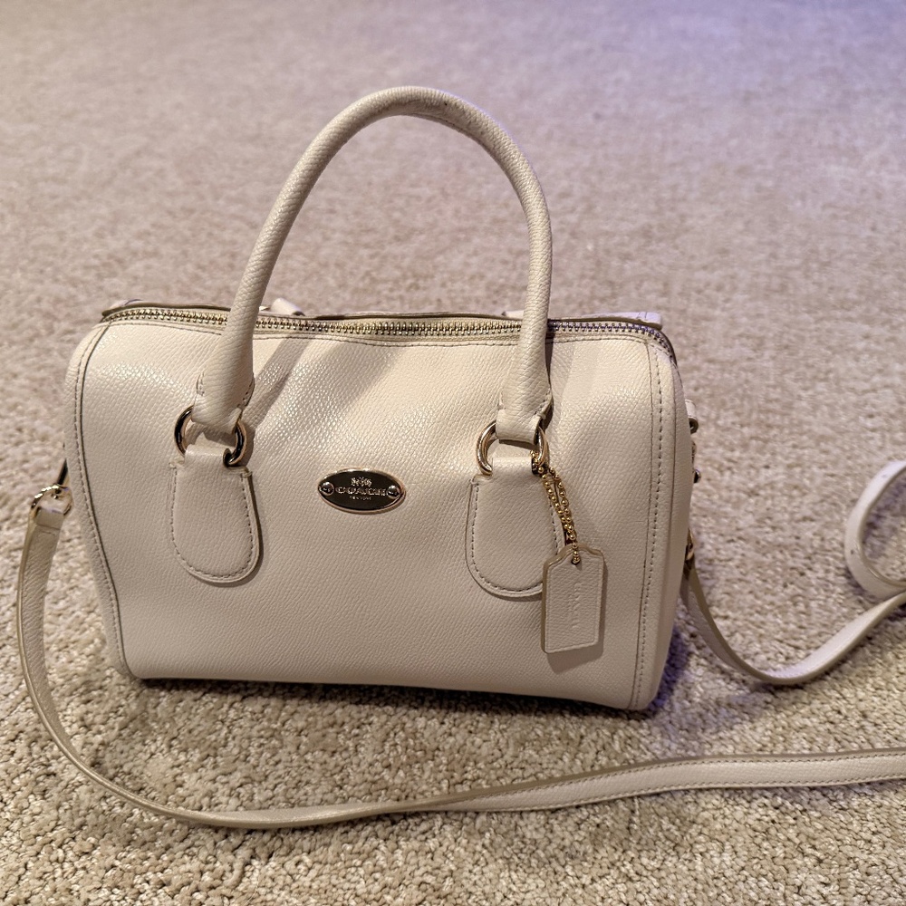 Cream leather Coach purse